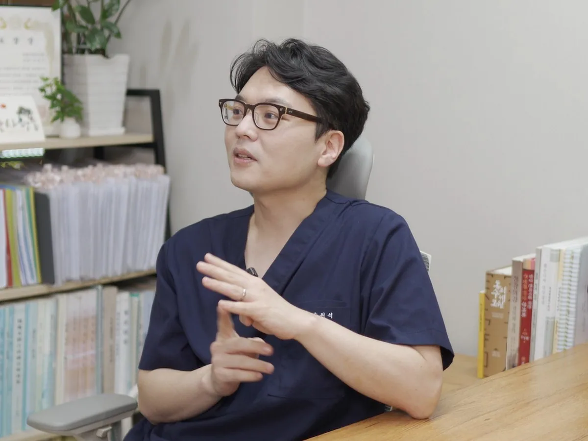 매일백세한의원 원장 송원석
